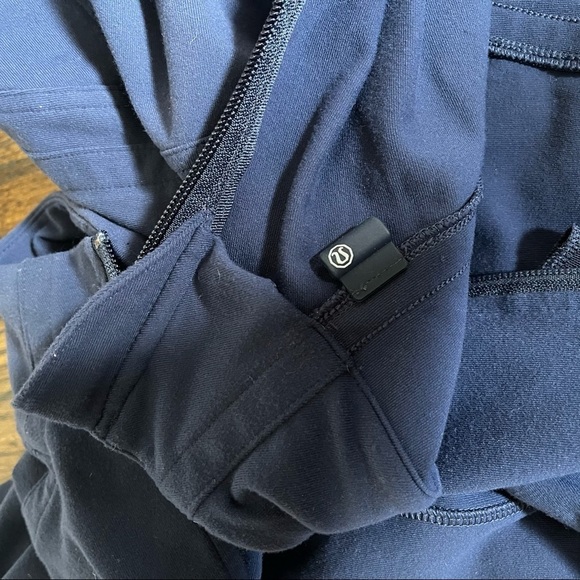 Lululemon | Men’s Bour running jacket - Picture 9 of 10